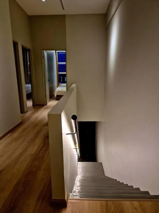 Apartment Luxury Suite 5R3B 11 Pax@ 90 Alma, Bukit Mertajam
